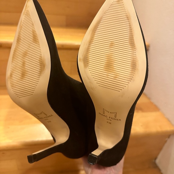 New without box. Marc Fisher Breezy Suede Heeled Booties. Size 7. - Picture 4 of 5